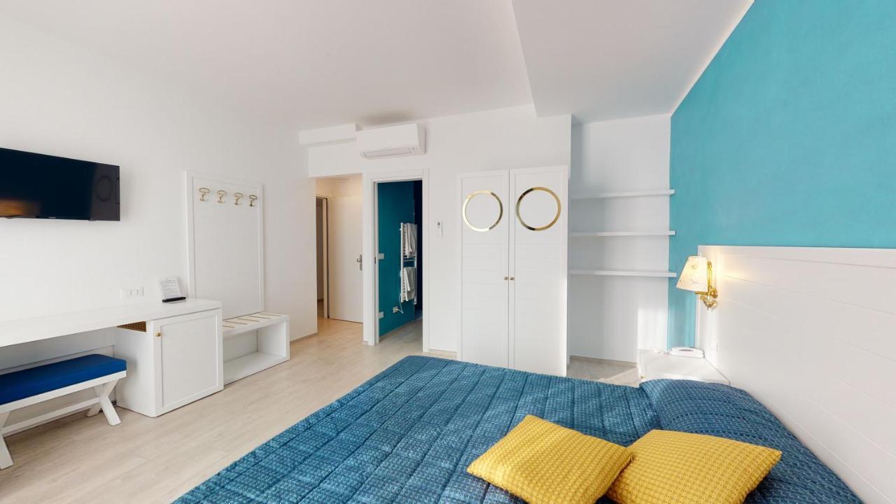 Hotel Zunino スポトルノ エクステリア 写真