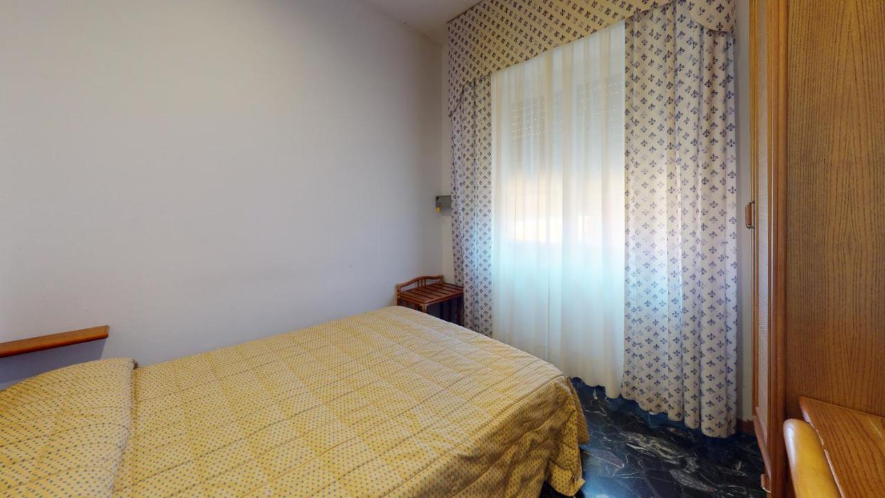 Hotel Zunino スポトルノ エクステリア 写真