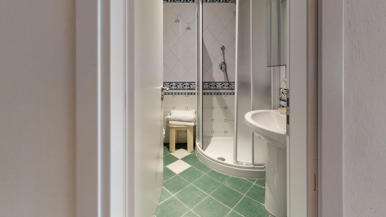 Hotel Zunino スポトルノ エクステリア 写真