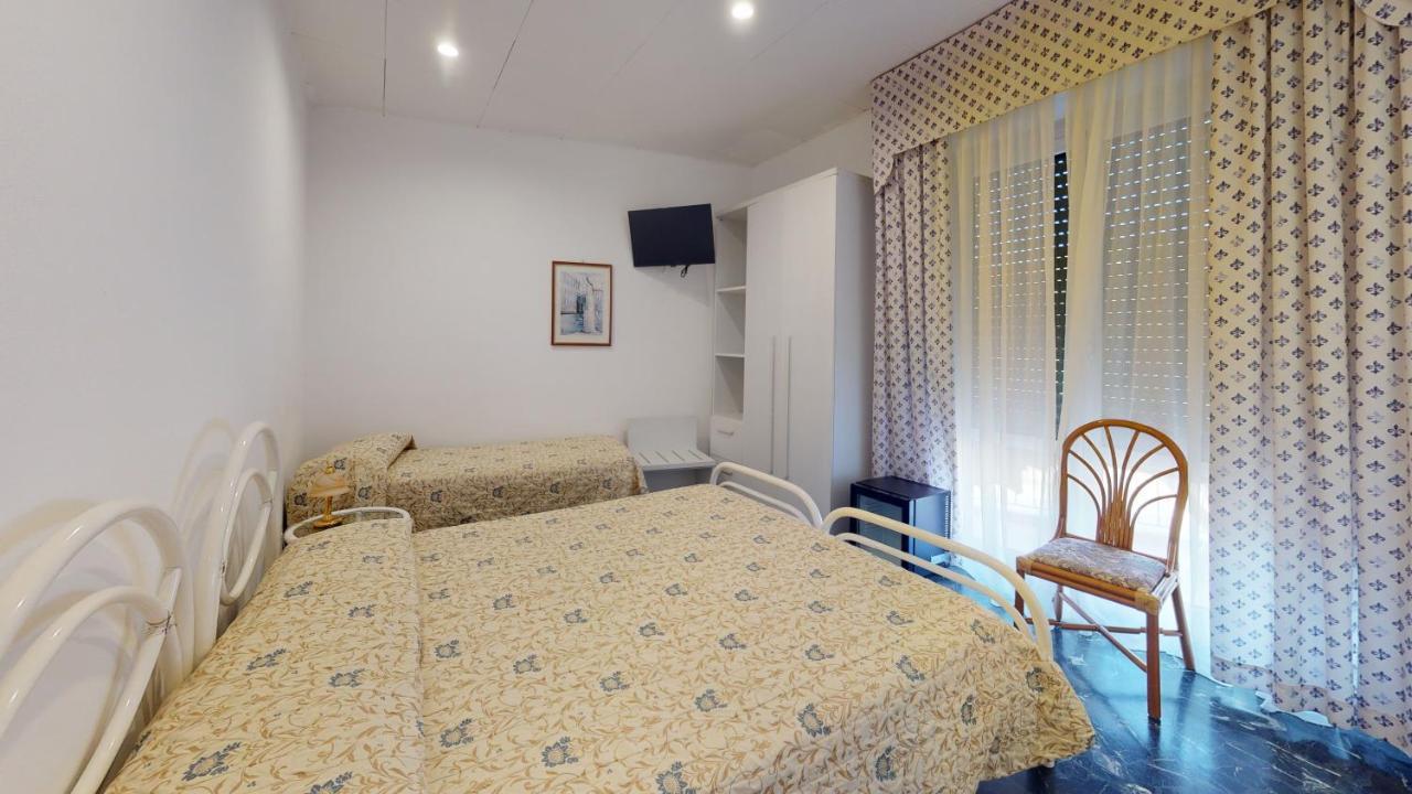 Hotel Zunino スポトルノ エクステリア 写真